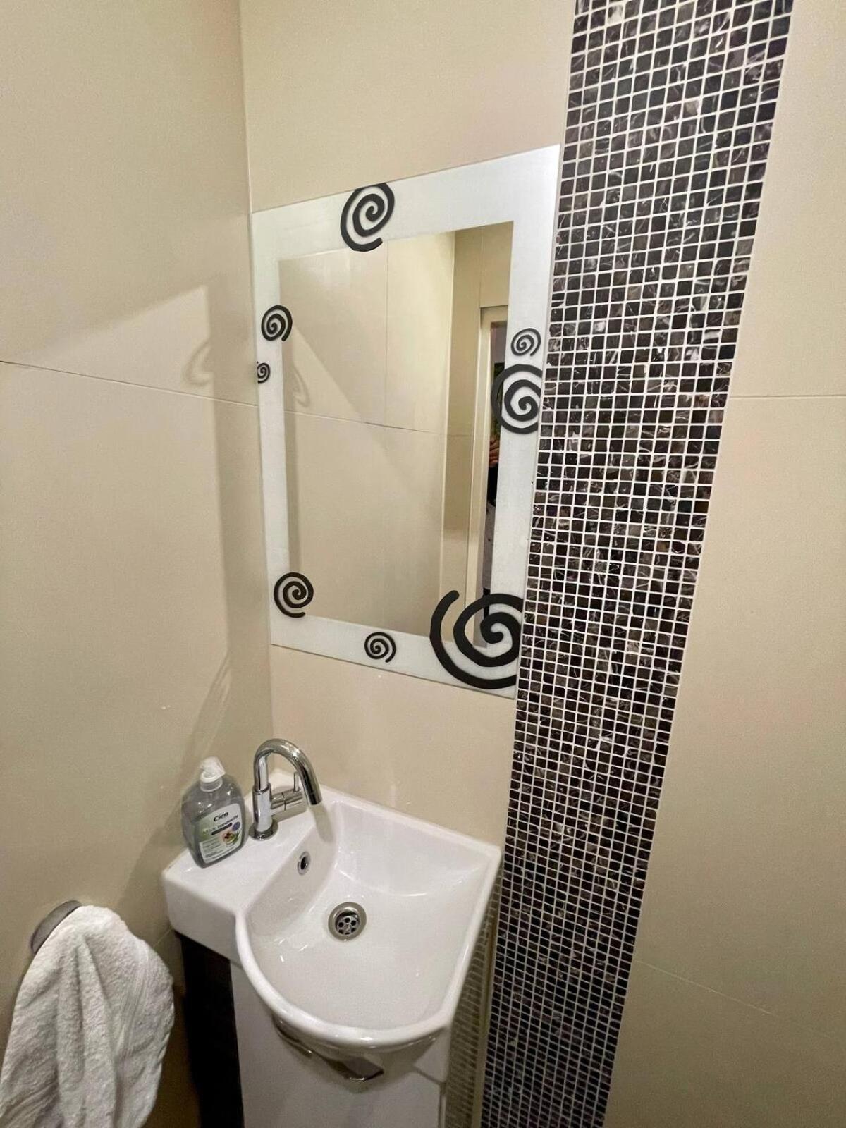 Gemutliche Wohnung Mit Super Lage Βιέννη Εξωτερικό φωτογραφία